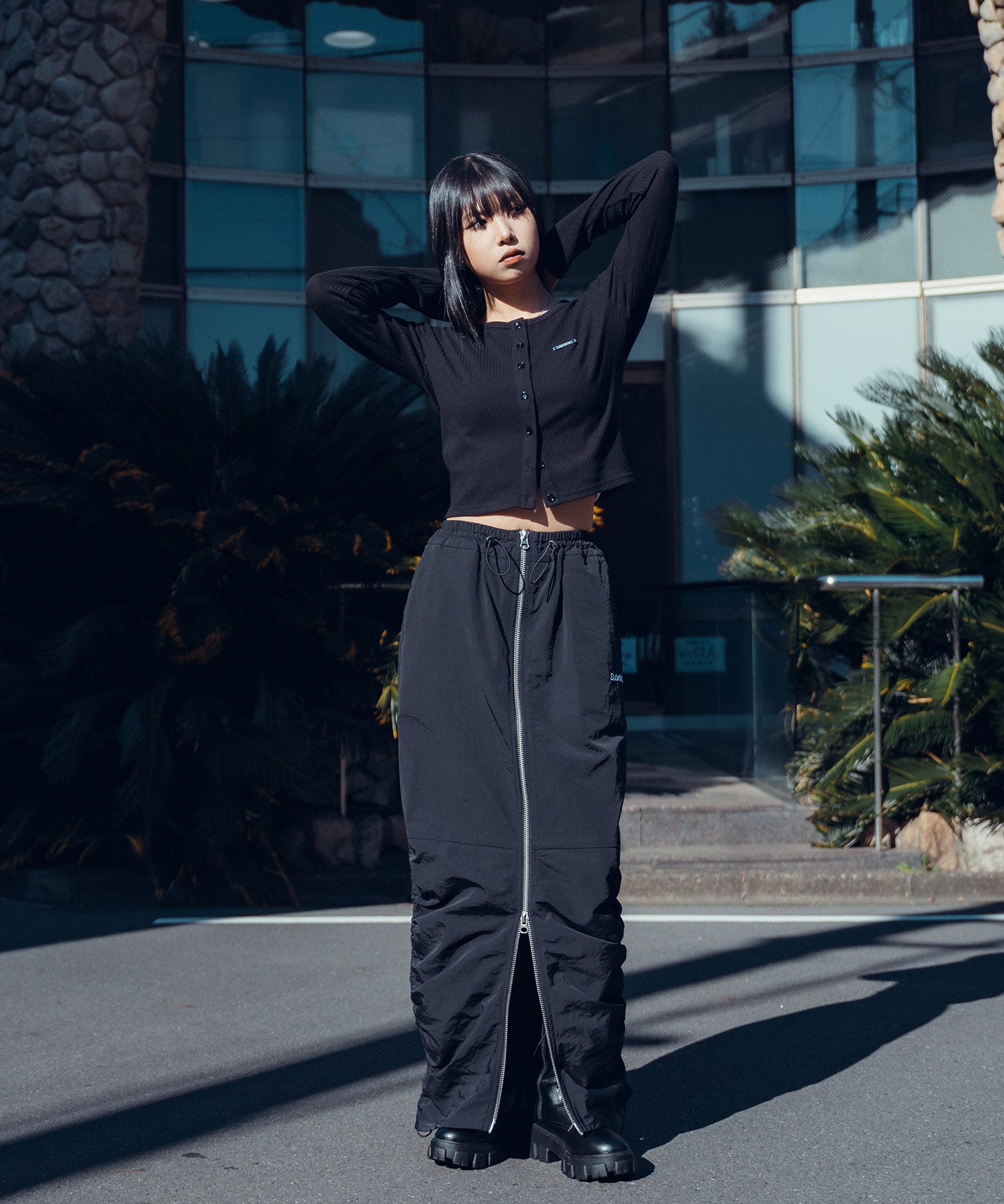 Button Cropped Cardigan【WOMEN】-thumbmail-7