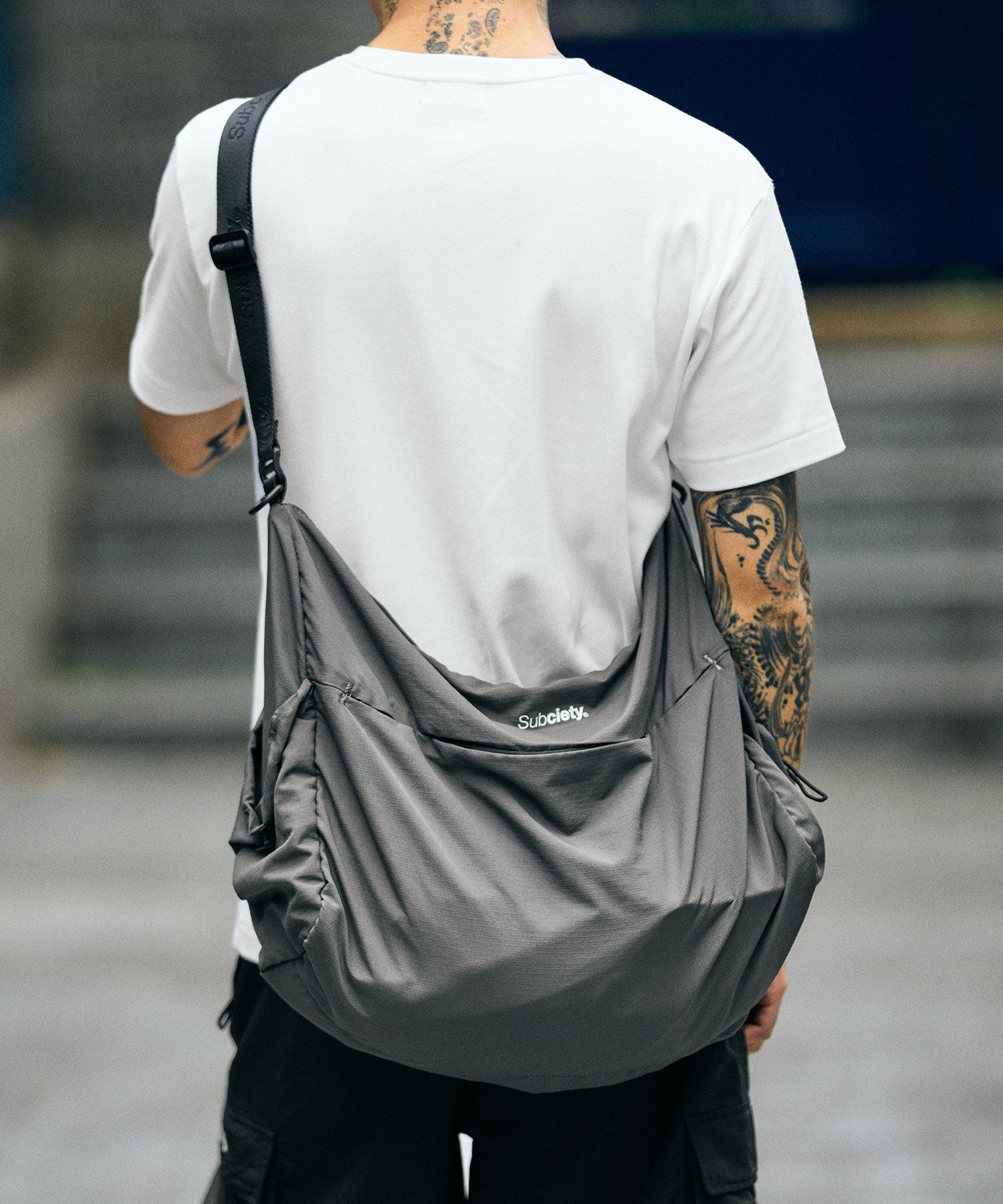 Nylon shoulder bag-thumbmail-18