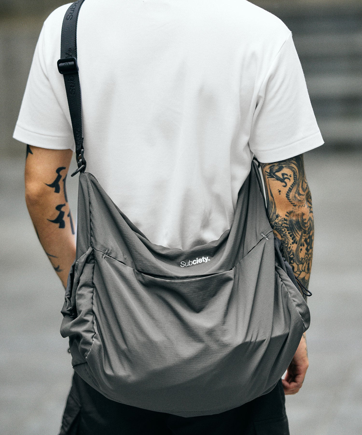 Nylon shoulder bag-thumbmail-19