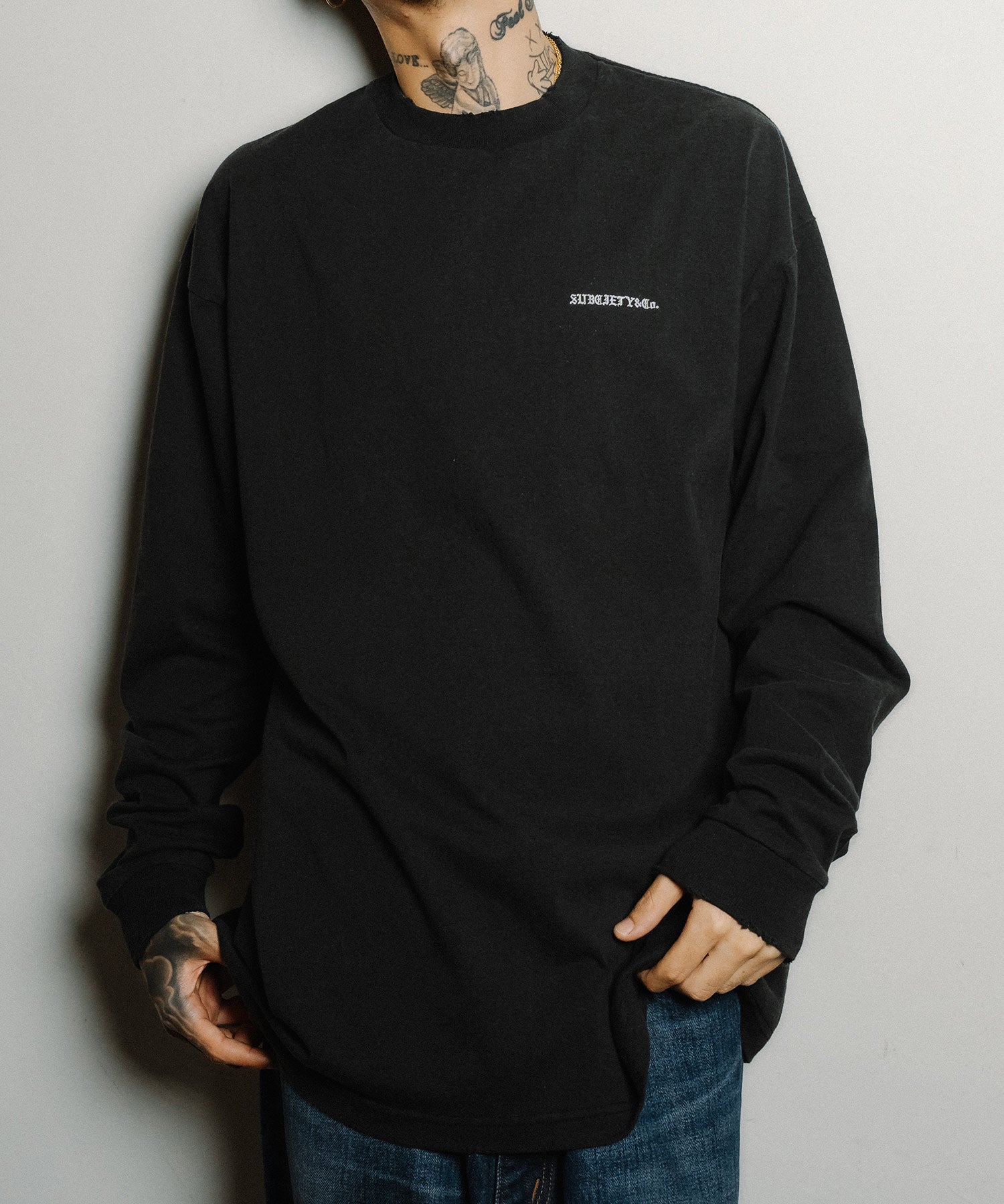 Damage logo tee
