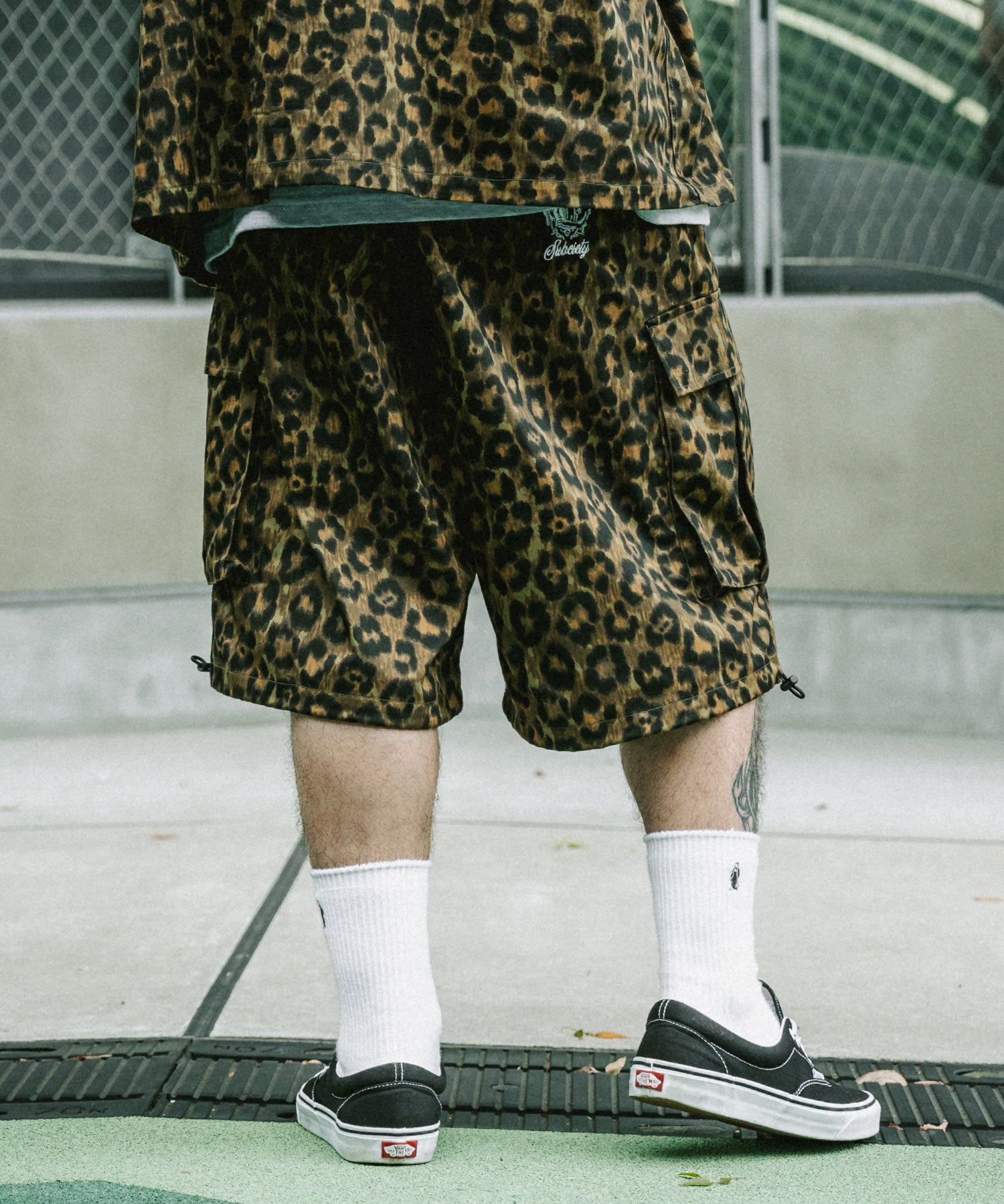 LEOPARD CARGO SHORTS-thumbmail-4