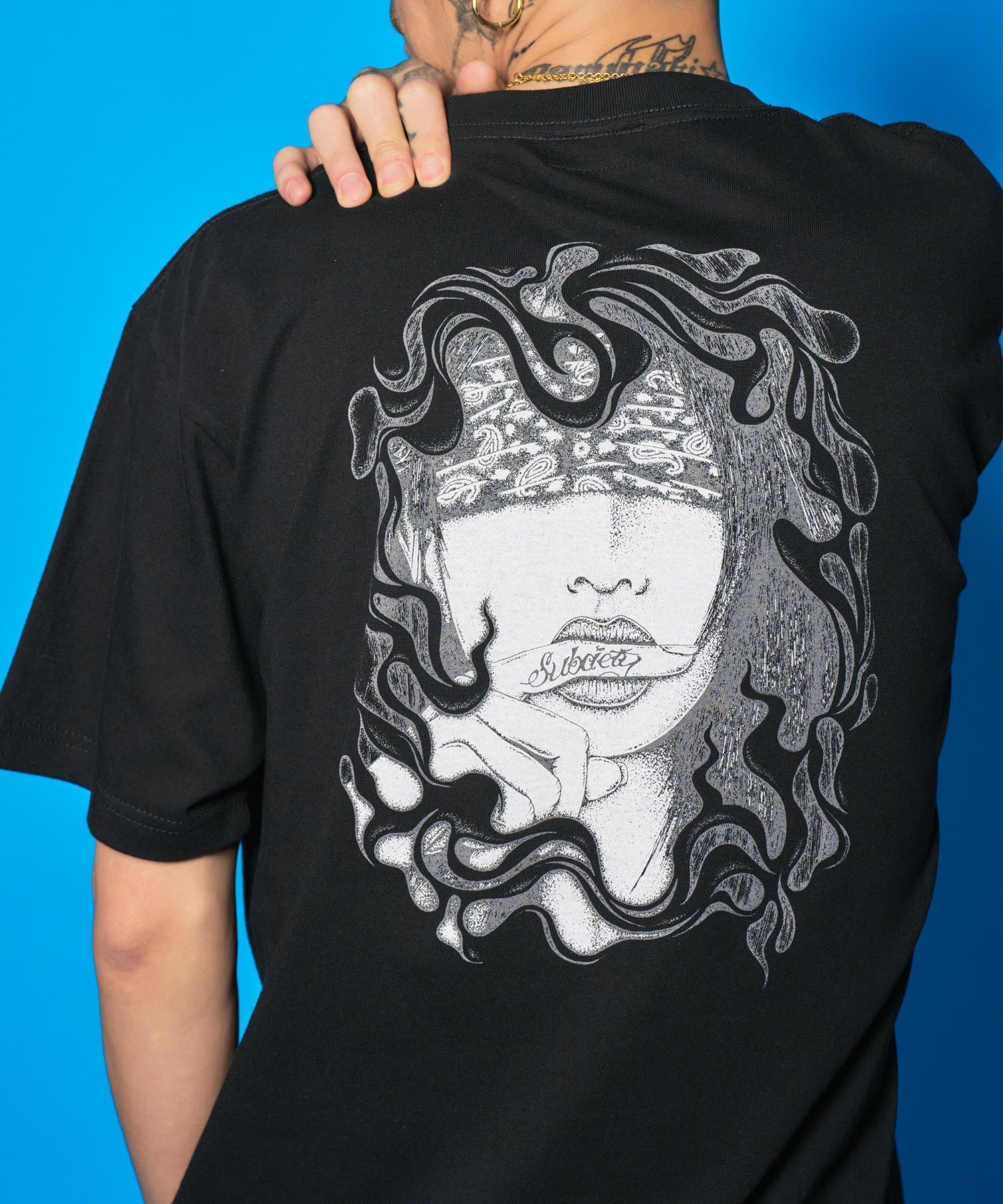 Temptation tee