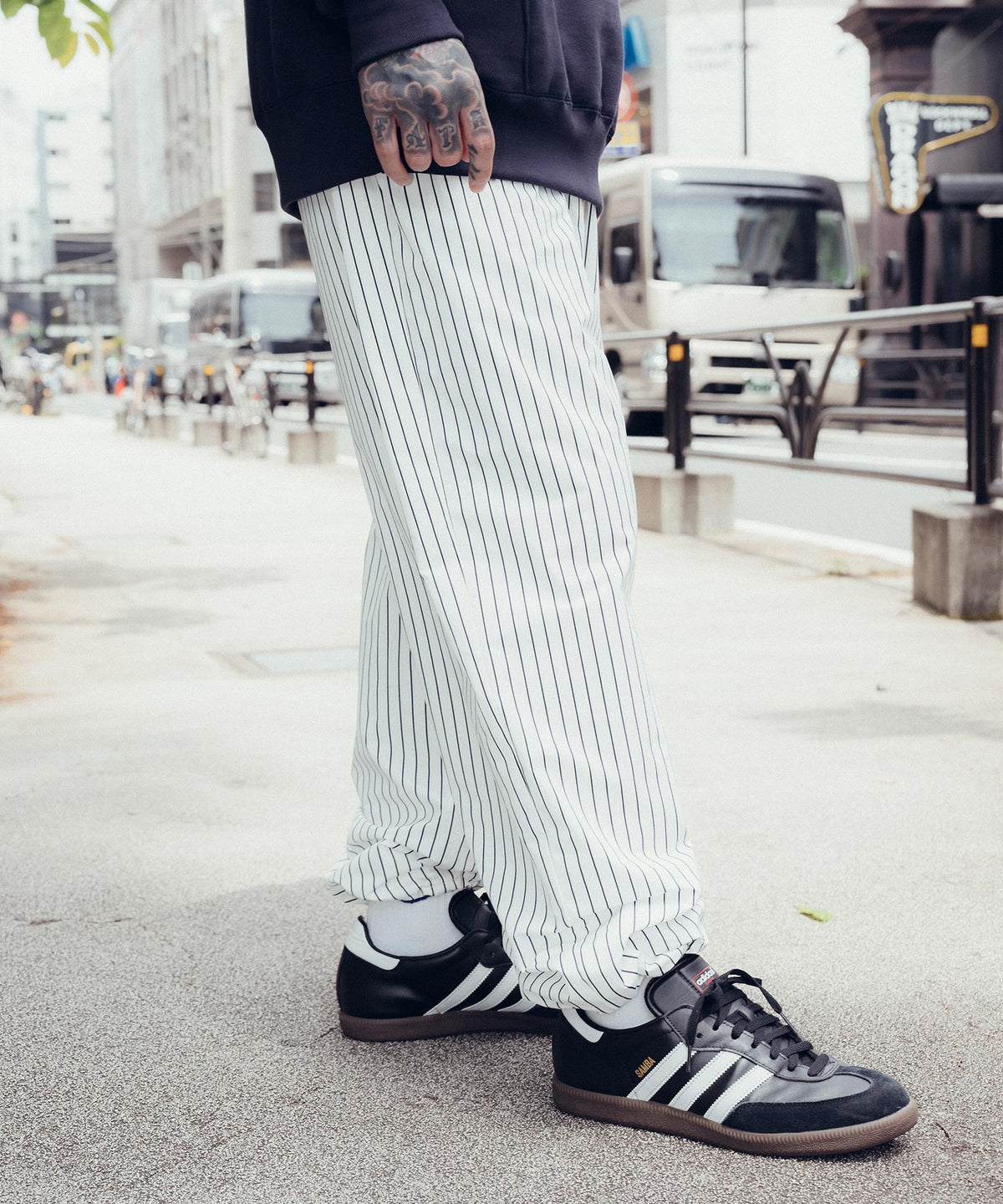 Stripe training pants-thumbmail-14