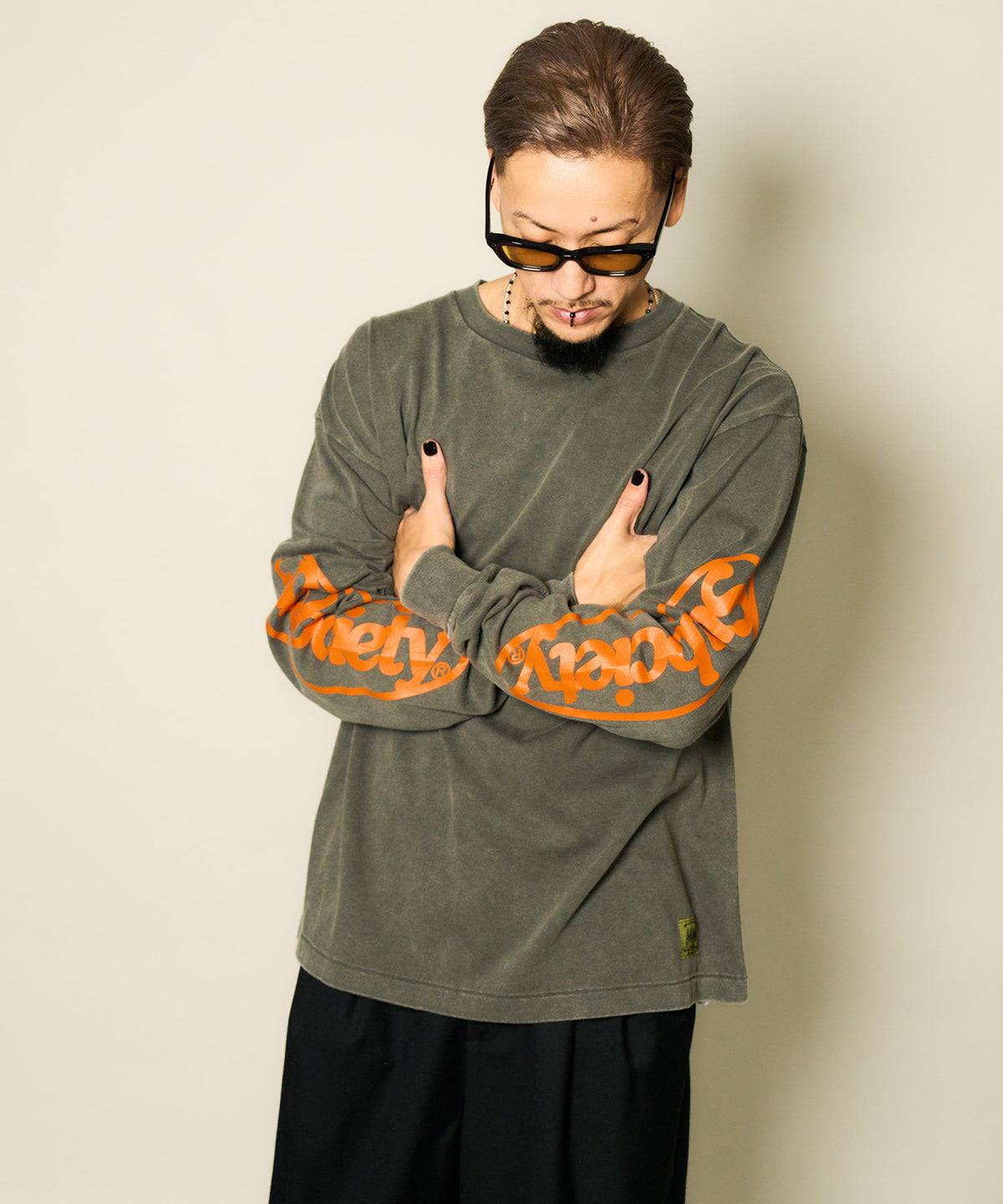 Fade wash L/S tee-thumbmail-15