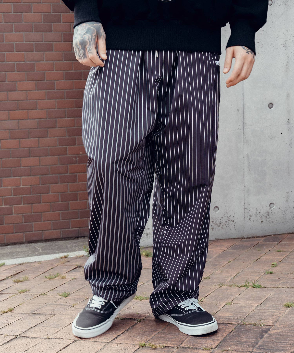 Stripe training pants-thumbmail-23