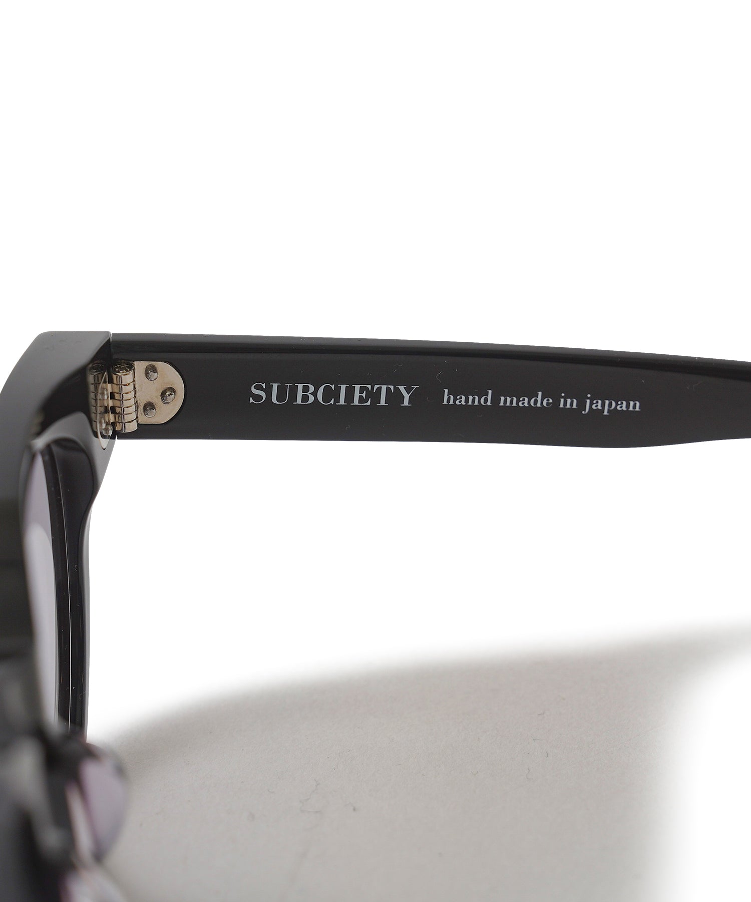 SUNGLASS-rodeo--thumbmail-4
