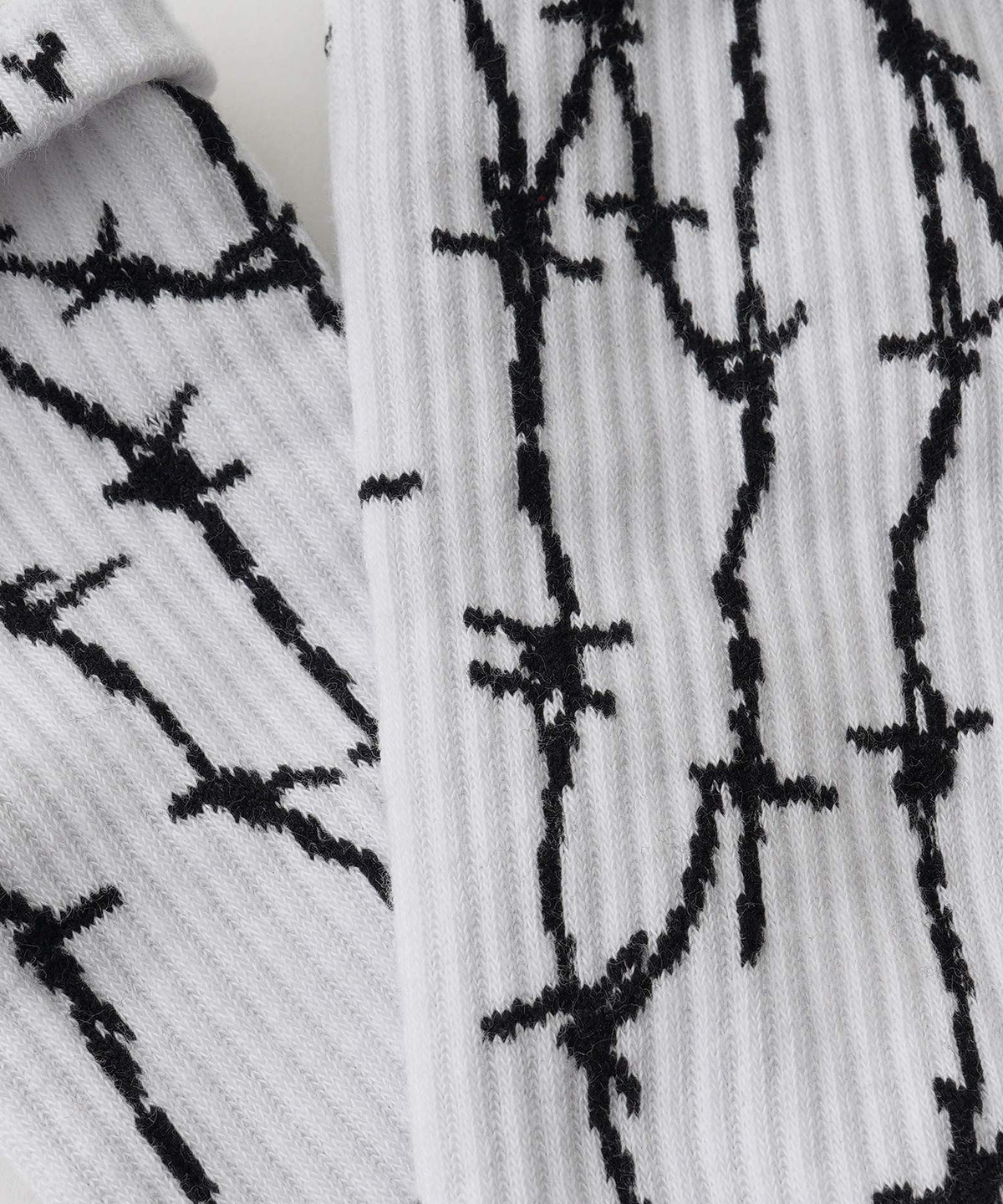 Barbed wire socks-thumbmail-4