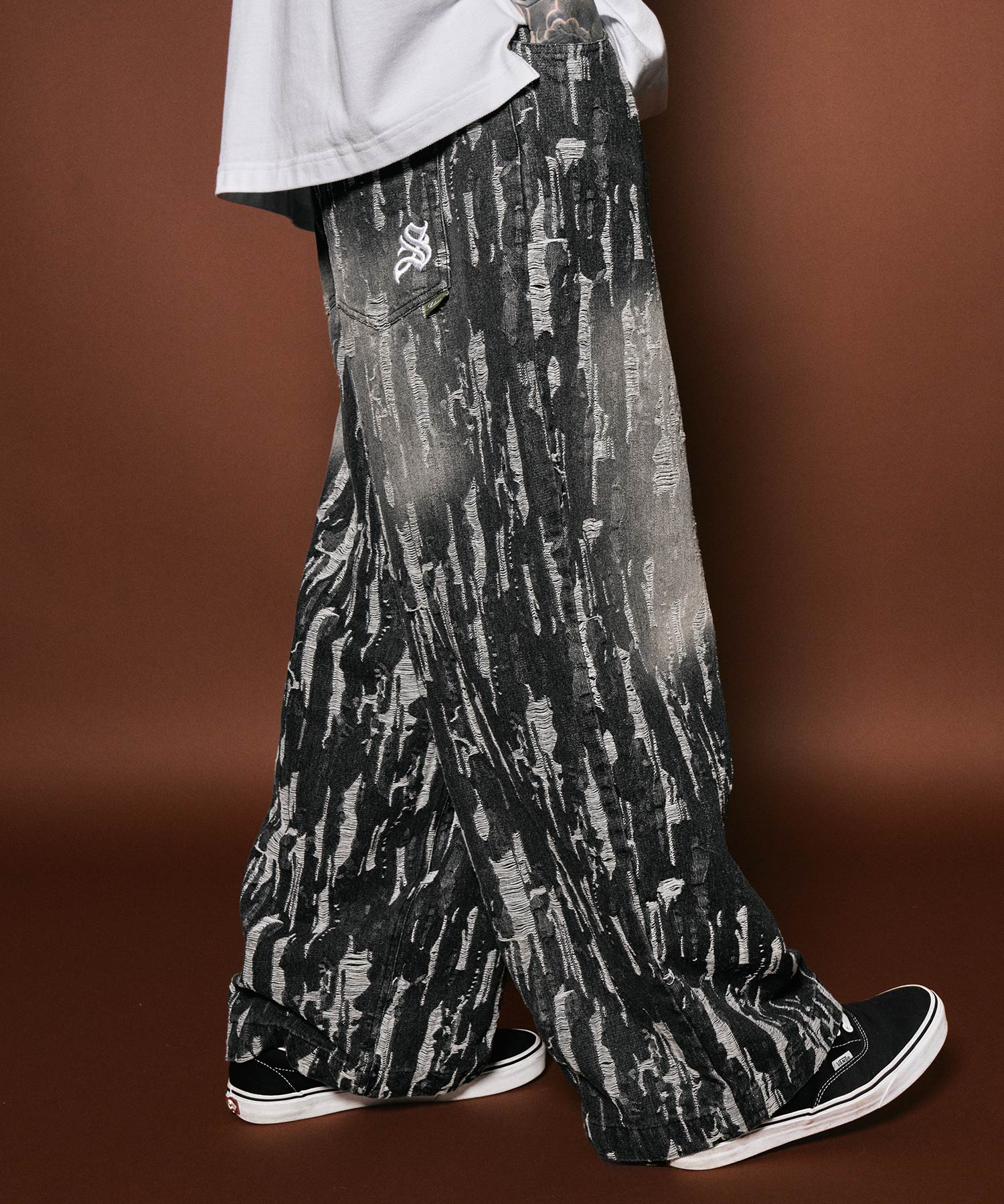 Splited denim pants