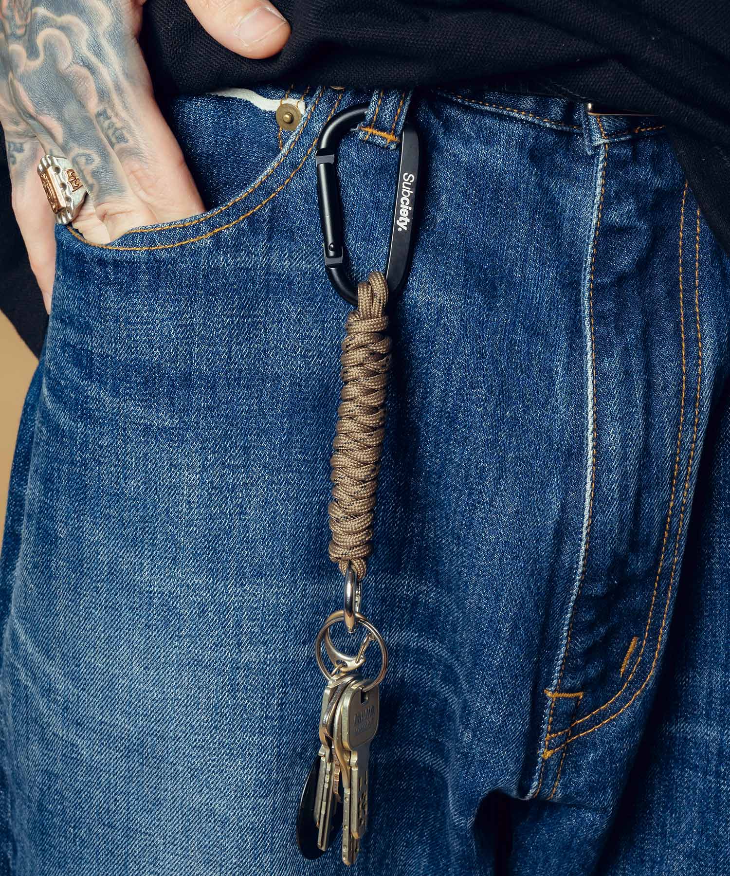 Paracord carabiner key holder-thumbmail-6