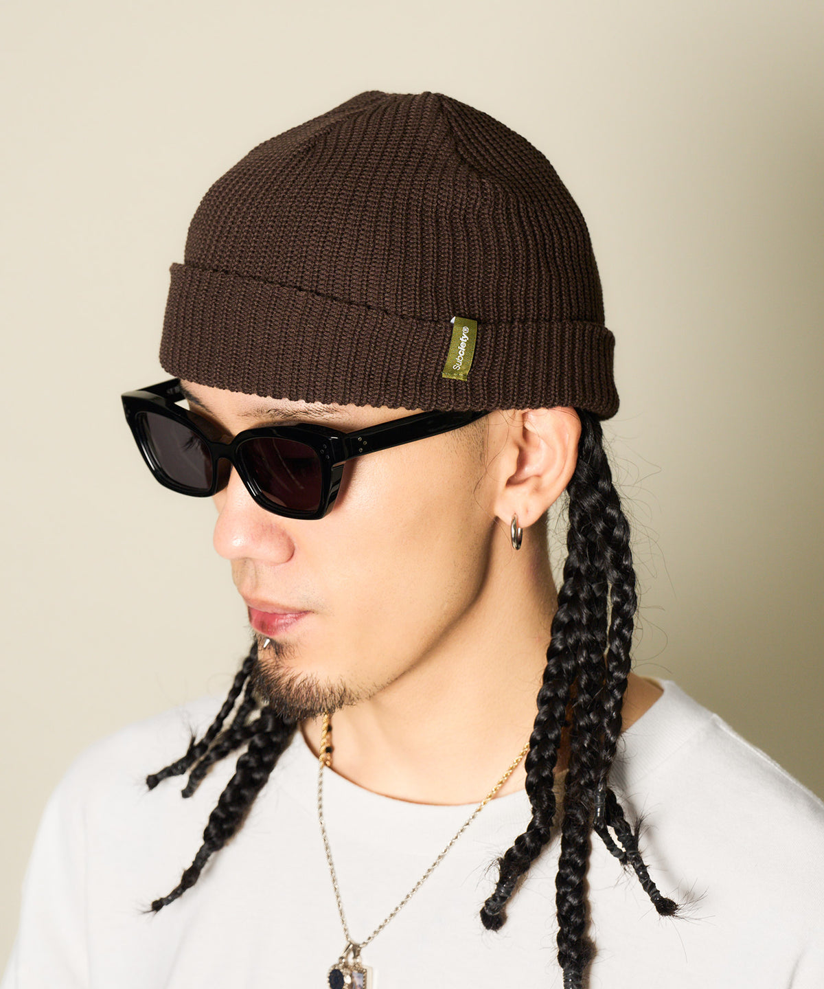 Essential beanie-thumbmail-14