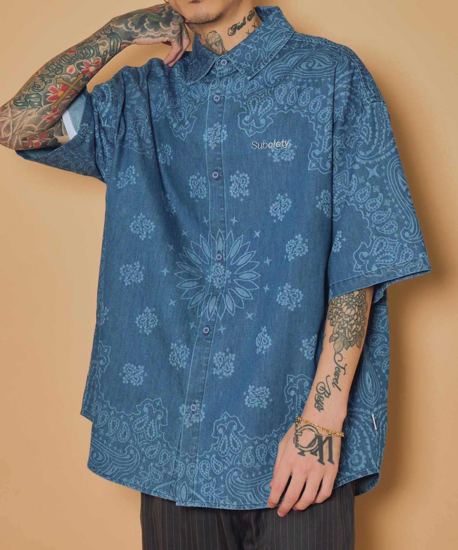 Loose fit denim shirt