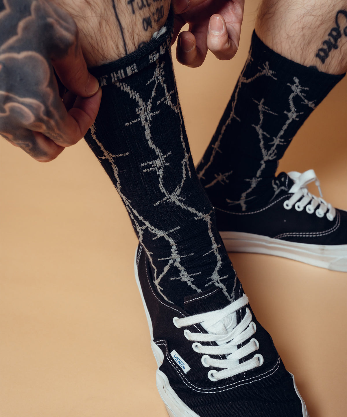 Barbed wire socks-thumbmail-17