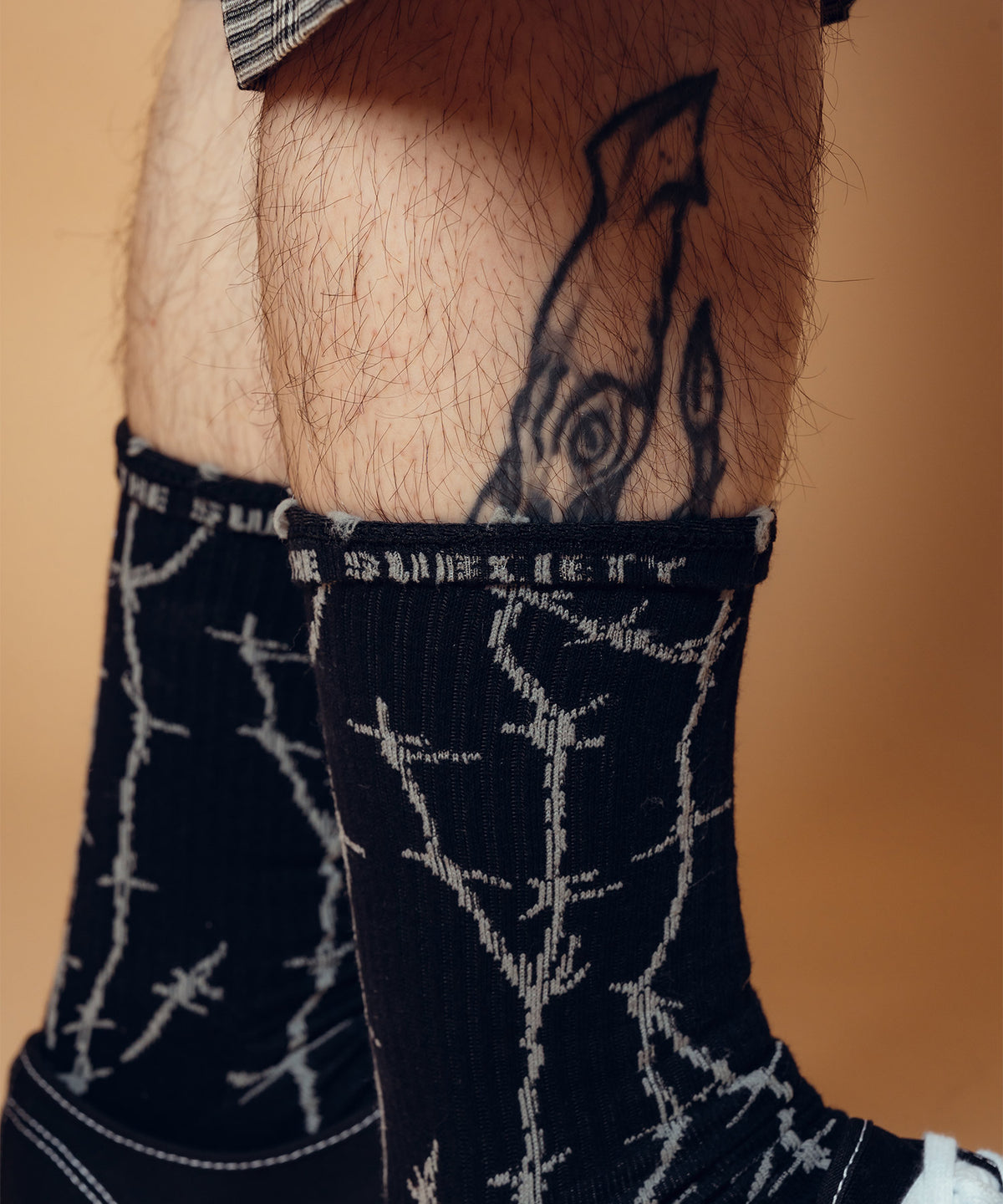 Barbed wire socks-thumbmail-18