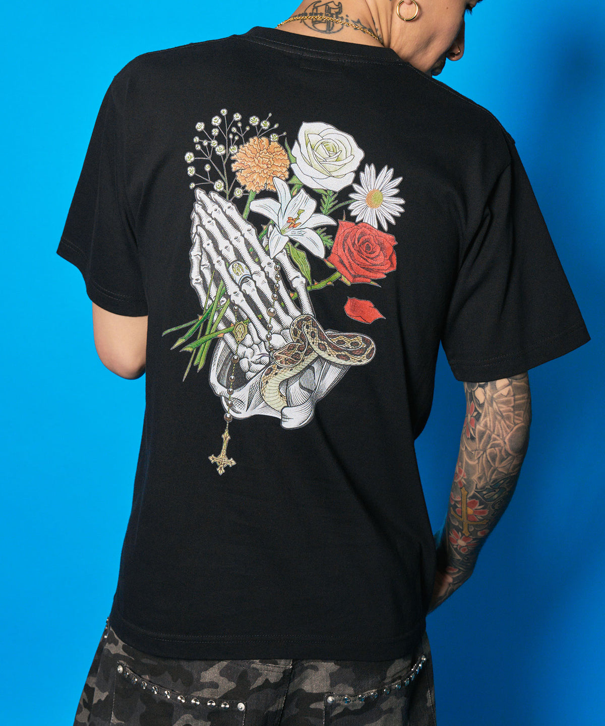 Flower praying hands tee-thumbmail-1