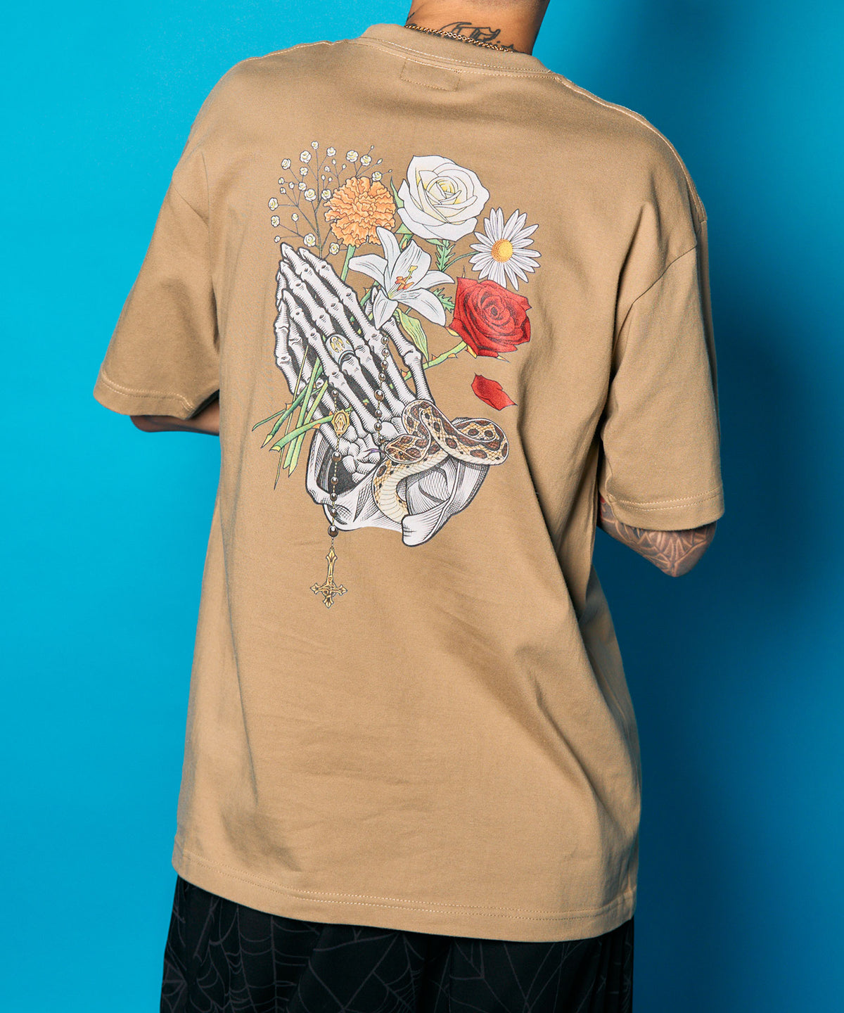 Flower praying hands tee-thumbmail-3