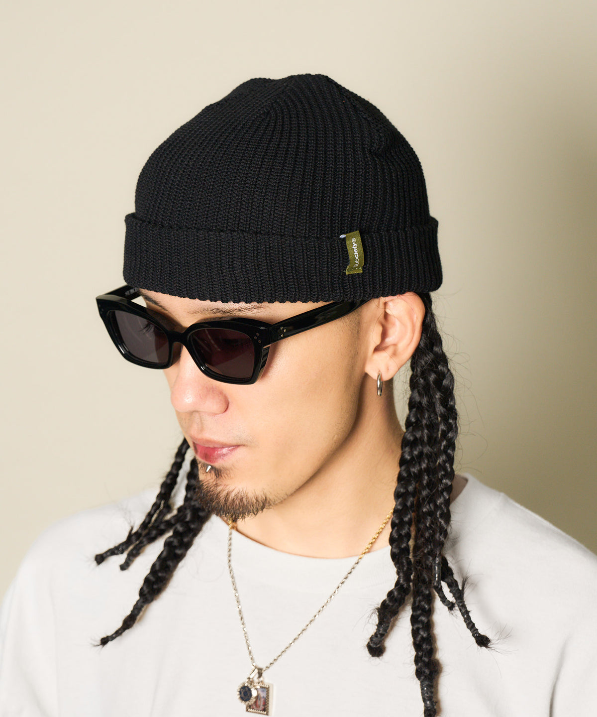 Essential beanie-thumbmail-9
