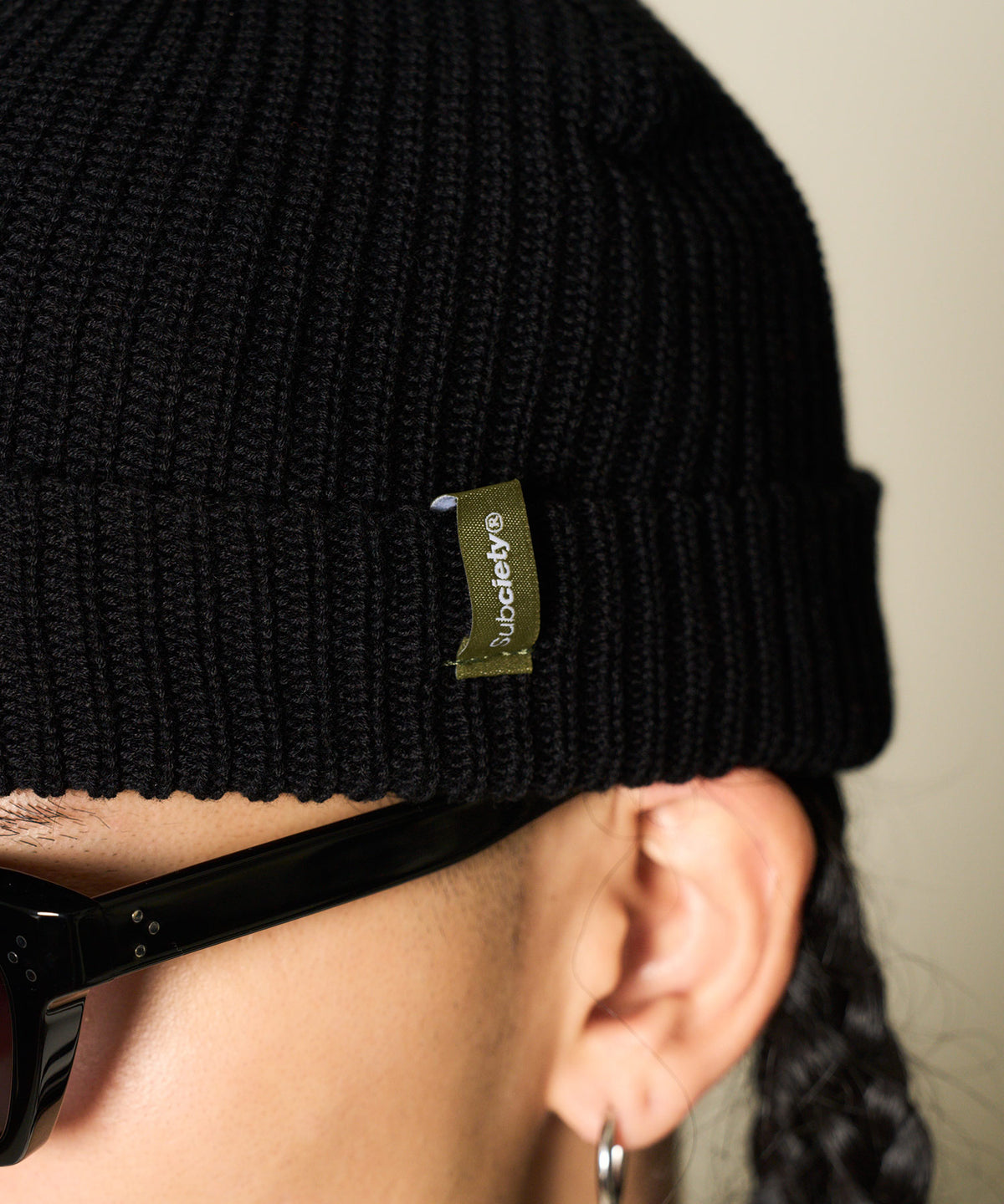 Essential beanie-thumbmail-10