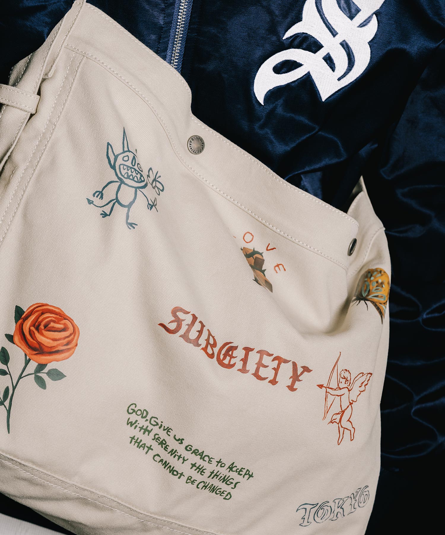 Memorial newspaper bag-thumbmail-7