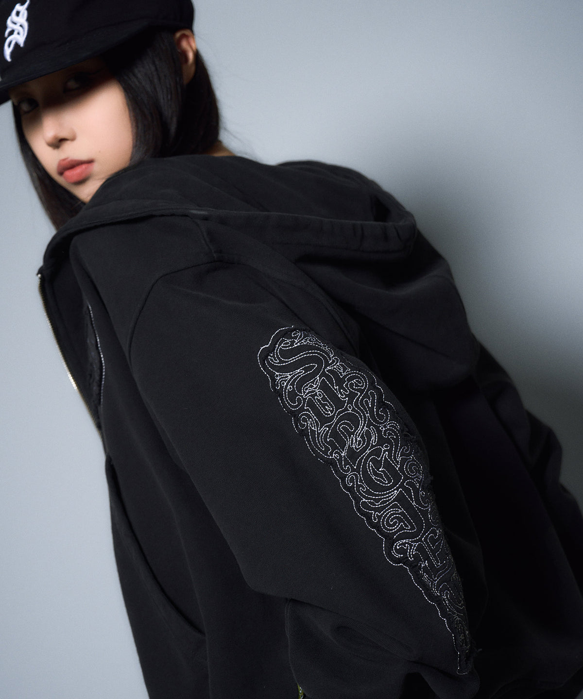 Ivy zip up hoodie-thumbmail-8