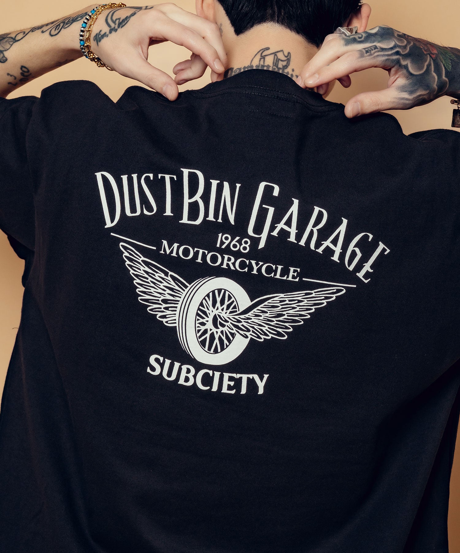 Dust bin garage tee-thumbmail-10