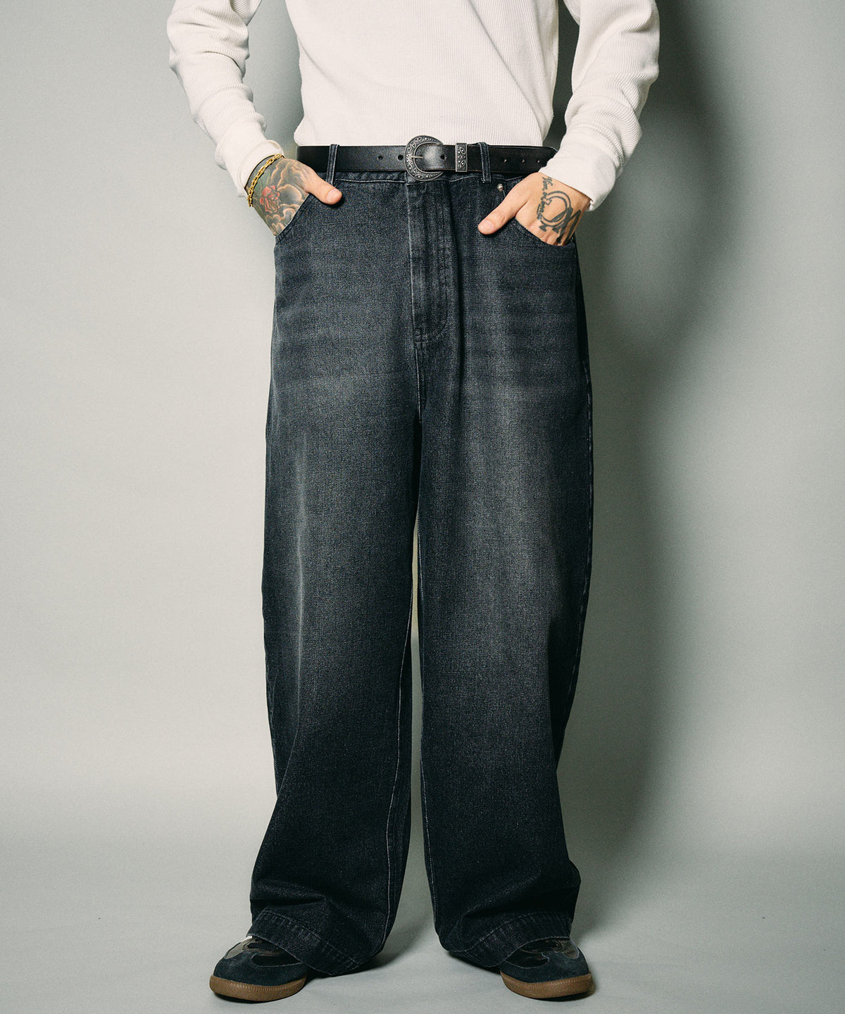 Essential denim pants-thumbmail-1