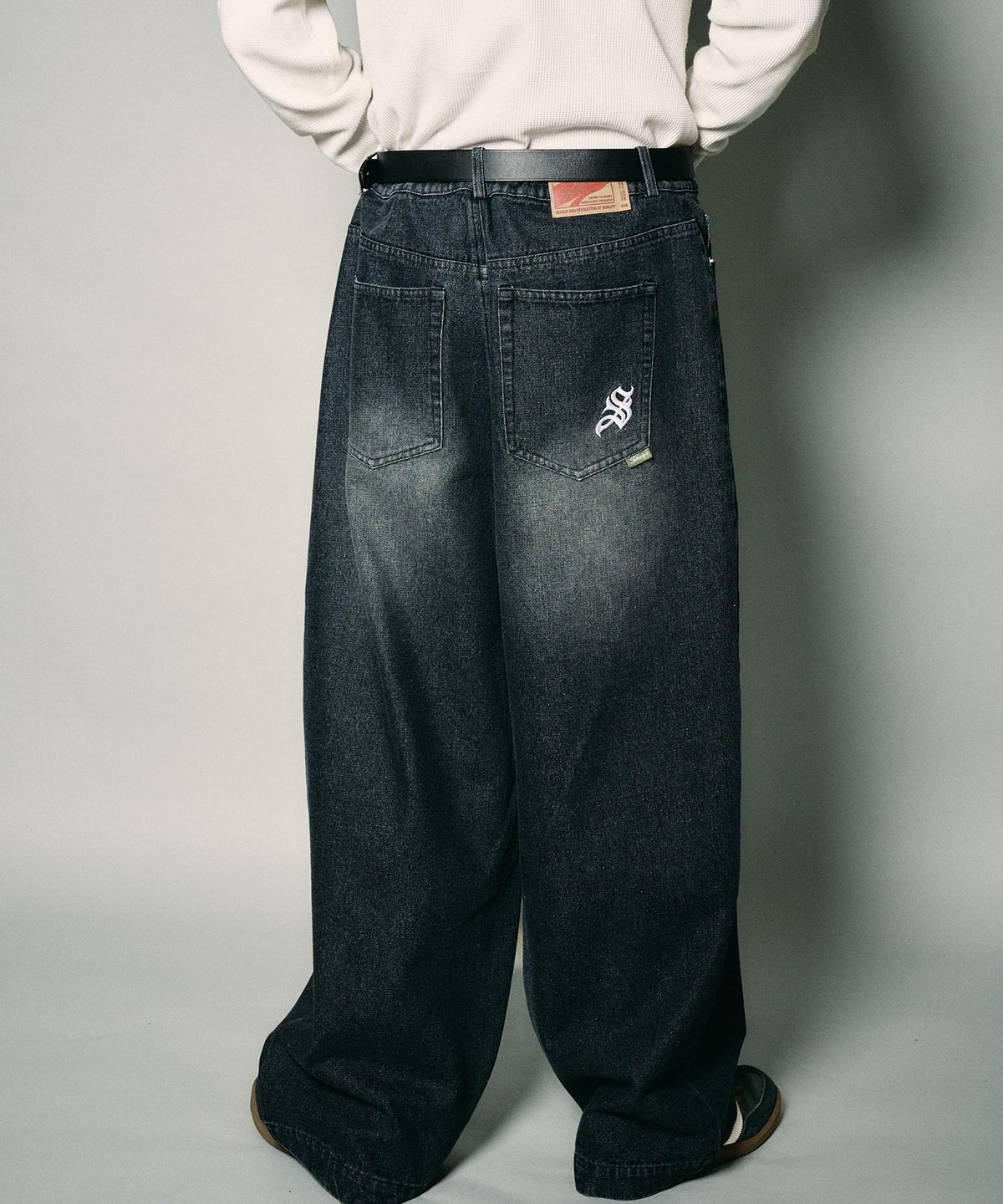 Essential denim pants-thumbmail-7