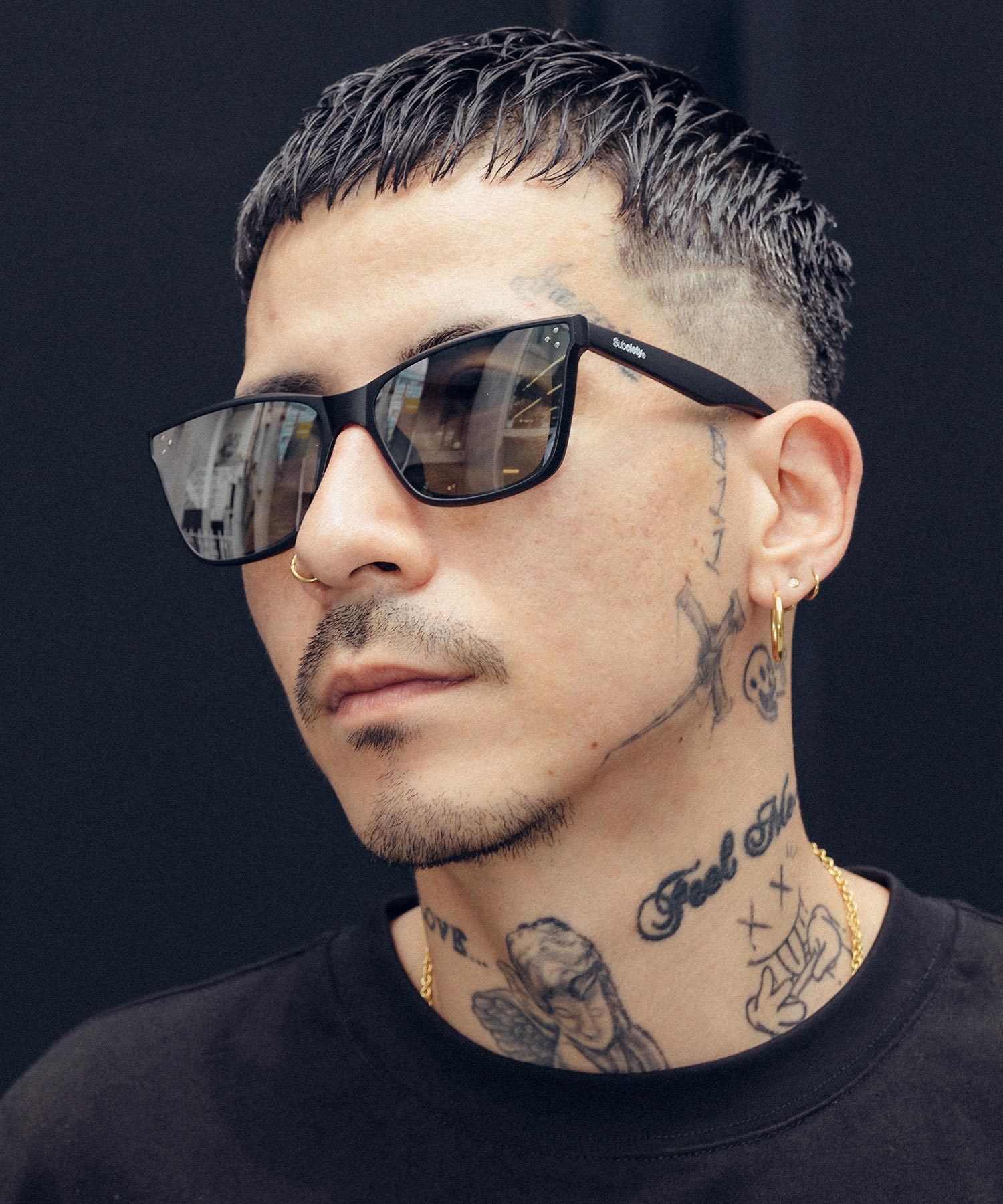 Sunglass-Duckey--thumbmail-3