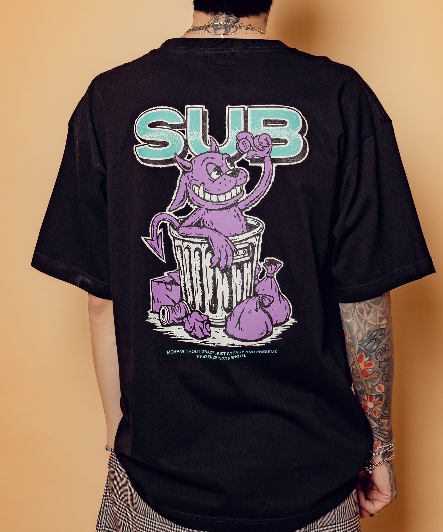 Dustbox tee-thumbmail-2