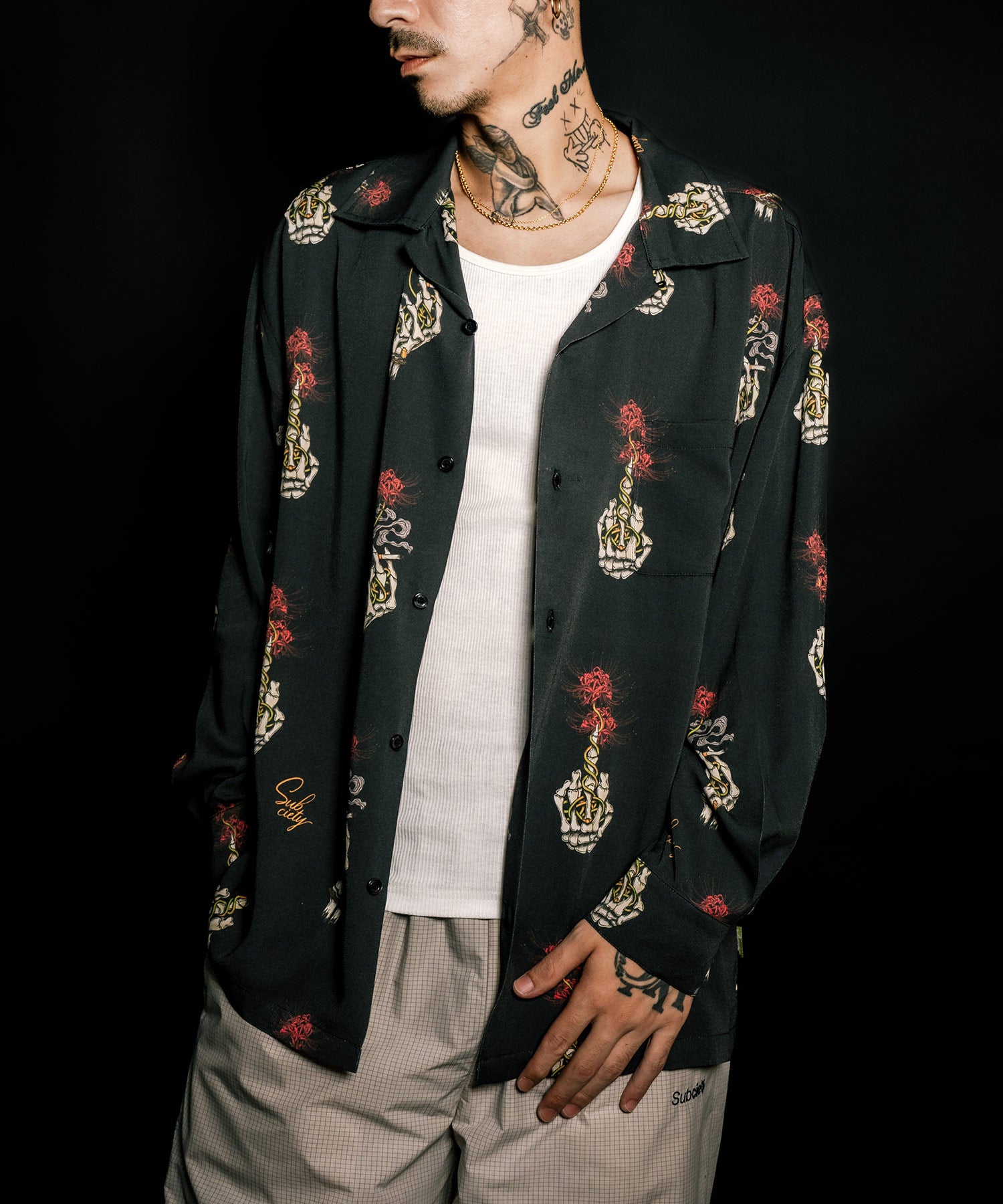 Spider lily aloha shirt